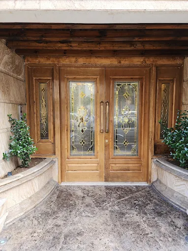 اجاره استودیو تولید محتوا برای اینستاگرام و فضای مجازی وآتلیه تخصصی عکاسی برای تولید محتوای ویژه اینستاگرام در تهران اجاره آتلیه عکاسی | آتلیه روزگارخوش