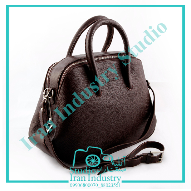 عکاسی محصولات چرمی | آتلیه عکاسی روزگارخوش